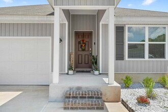 6173 Native Dancer Wy in Pensacola, FL - Building Photo - Building Photo