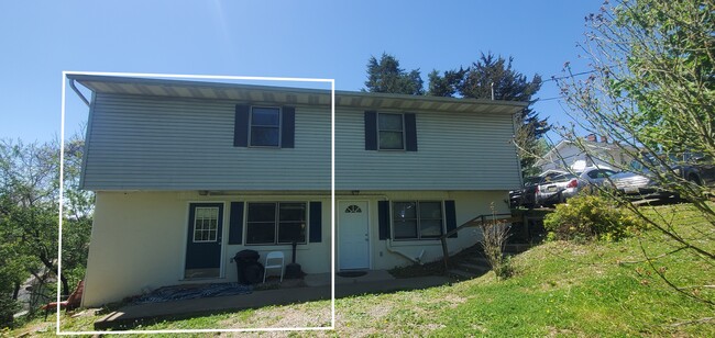 property at 806 Price St