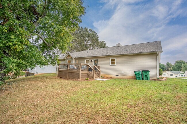 171 Sugar Hill Rd in Rydal, GA - Building Photo - Building Photo