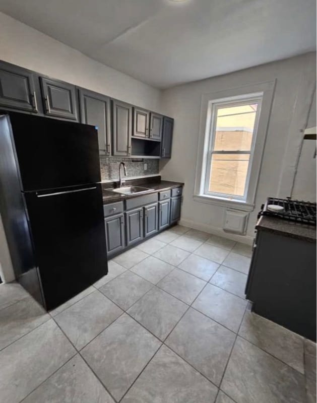 784 Clinton Ave in Newark, NJ - Building Photo - Building Photo