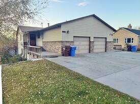 7428 S 700 E in Midvale, UT - Building Photo