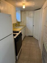 76 W Apricot Ave in Salt Lake City, UT - Building Photo - Building Photo