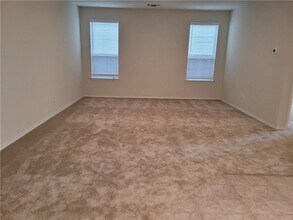 279 Zuma Dr in Liberty Hill, TX - Building Photo - Building Photo