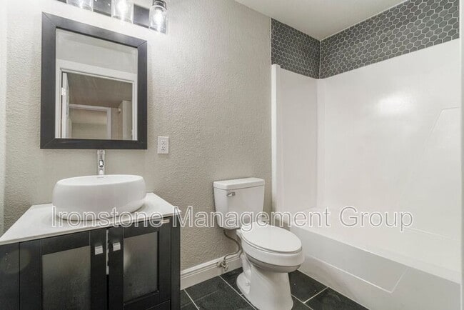 property at 2618 E 8th St