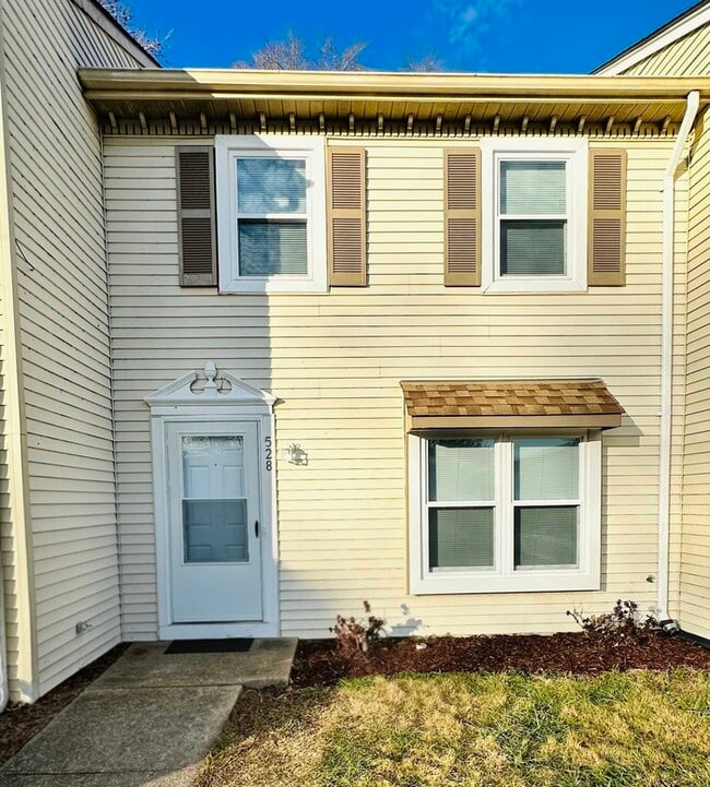 property at 528 Peregrine St