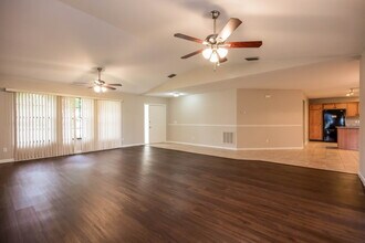 1320 SE 2nd St, Unit 9057-302 in Cape Coral, FL - Building Photo - Building Photo