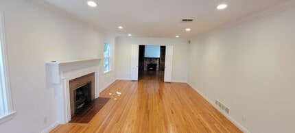 661 Warner Ave in Los Angeles, CA - Building Photo - Building Photo