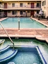 20327 Saticoy St, Unit 205 in Winnetka, CA - Building Photo - Building Photo