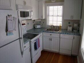 145 Shore Blvd in Sandwich, MA - Building Photo - Building Photo