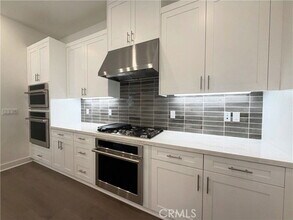 105 Great Park Blvd in Irvine, CA - Building Photo - Building Photo