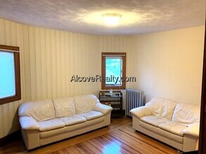 260 Boston Ave in Medford, MA - Building Photo - Building Photo