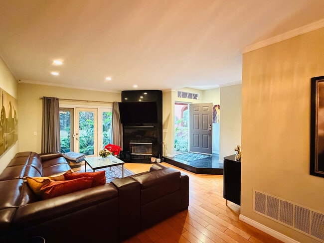 1313 Washington St in San Diego, CA - Building Photo - Building Photo