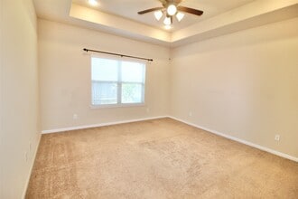 1916 Acaciawood Way in Houston, TX - Building Photo - Building Photo