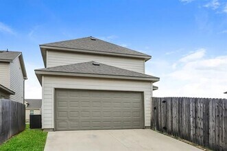 5540 Eagle Point Dr in Fort Worth, TX - Building Photo - Building Photo