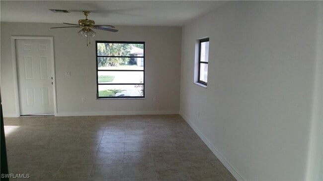 589 106th Ave N in Naples, FL - Building Photo - Building Photo