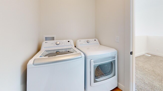 1776 N 510 W in Salem, UT - Building Photo - Building Photo