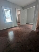 71 Trowel St in Bridgeport, CT - Building Photo - Building Photo