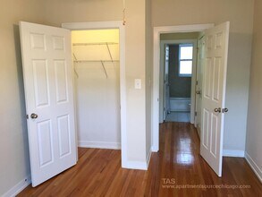 4838 N Wolcott Ave, Unit 3B in Chicago, IL - Foto de edificio - Building Photo