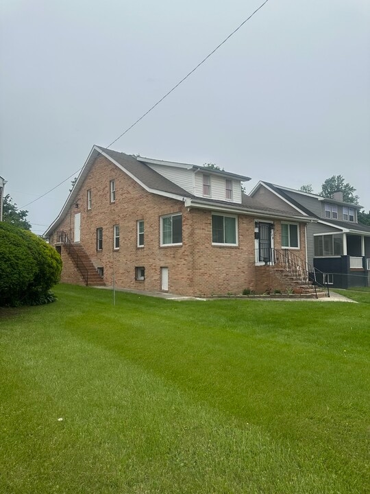 4009 Elderon Ave, Unit 1 in Baltimore, MD - Building Photo