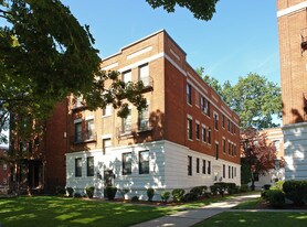 55 Imlay St Apartments