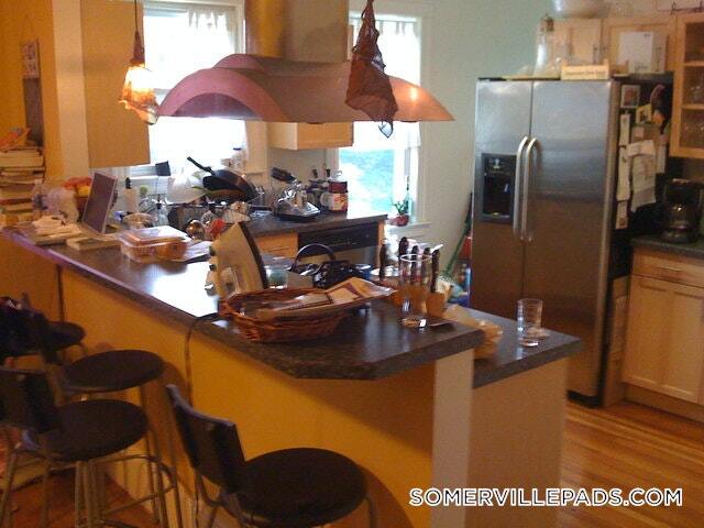 6 Belmont St, Unit 2 in Somerville, MA - Foto de edificio - Building Photo