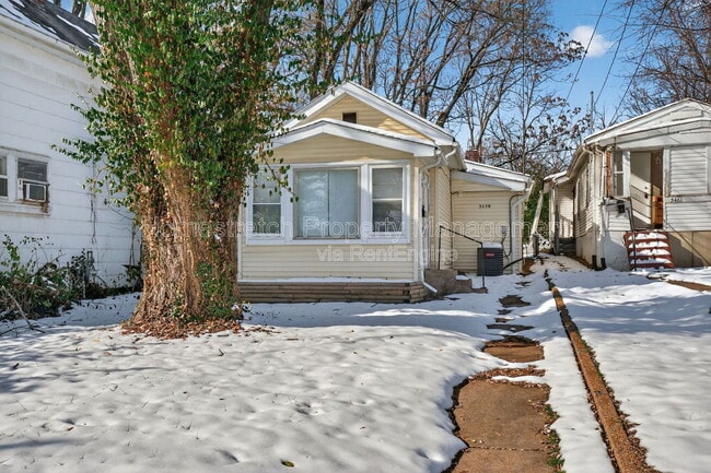 property at 5459 Hamilton Ave