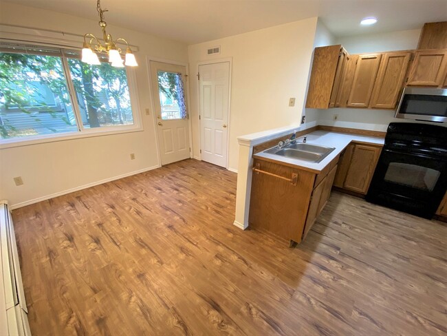 property at 209 E 18th Ave