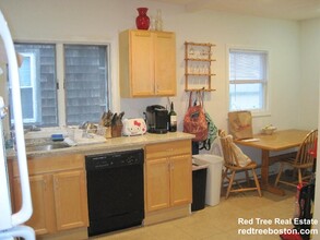 19 Speridakis Ter in Cambridge, MA - Building Photo - Building Photo