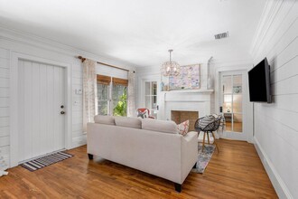 918 NE 5th St in Delray Beach, FL - Foto de edificio - Building Photo