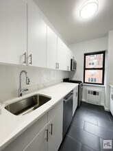 BEEKMAN PLACE in New York, NY - Building Photo - Building Photo