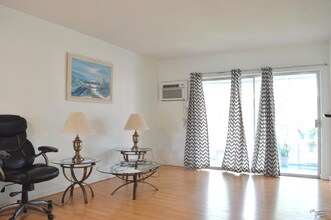 2121 NE 42nd Ct-Unit -212c in Lighthouse Point, FL - Building Photo - Building Photo