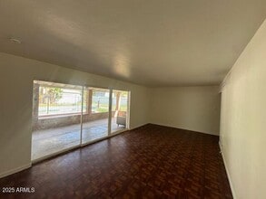 1222 E McLellan Blvd in Phoenix, AZ - Building Photo - Building Photo