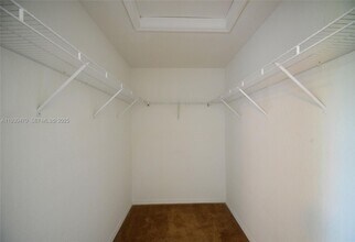 6037 SW 19th Pl in North Lauderdale, FL - Building Photo - Building Photo