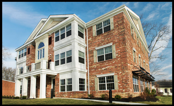 The Plaza at Strafford Station in Wayne, PA - Foto de edificio