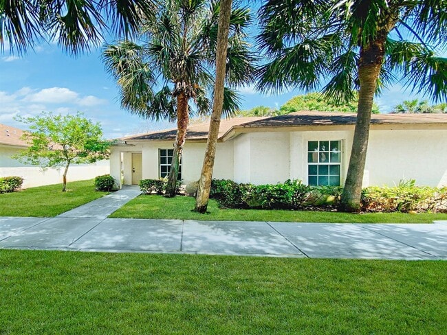 property at 9240 Roan Ln