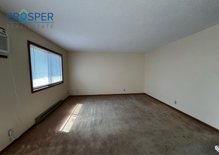3314 Garner St in Eau Claire, WI - Building Photo - Building Photo