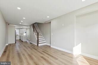 247 E 6th Ave in Conshohocken, PA - Building Photo - Building Photo