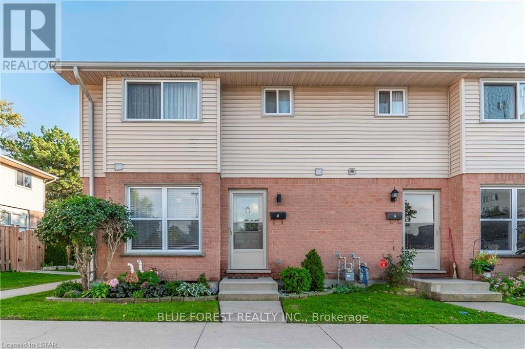 757-757 Wharncliffe Rd S in London, ON - Building Photo