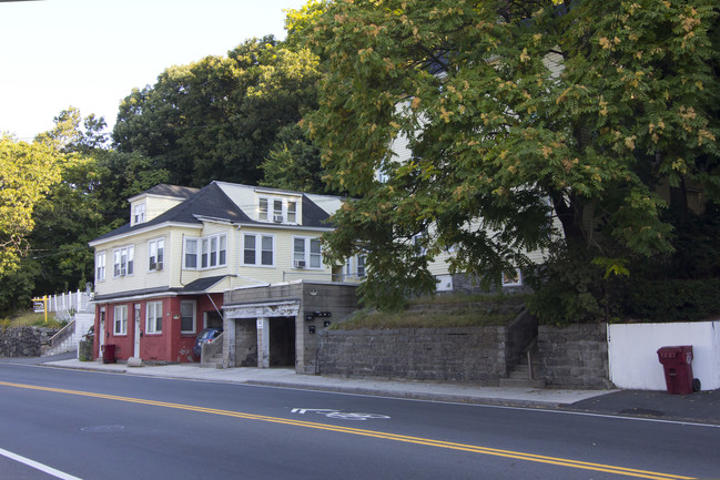 308 Rogers St in Lowell, MA - Building Photo - Building Photo