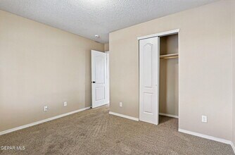 732 Desert Sage Dr in Horizon City, TX - Building Photo - Building Photo