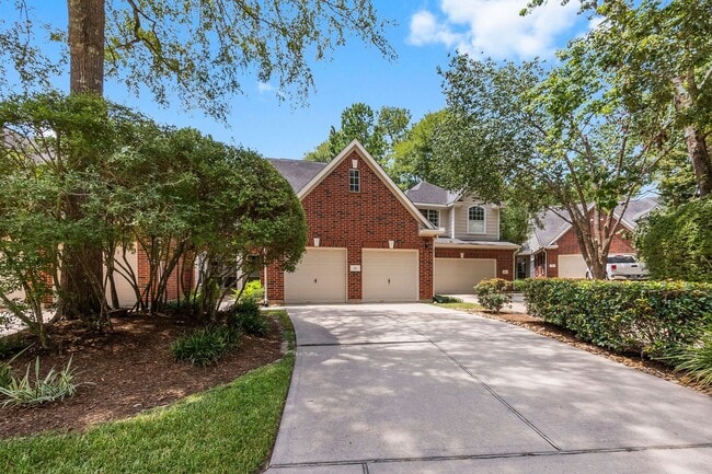 property at 72 S Piper Trace