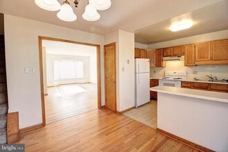 427 Carrollton Dr in Frederick, MD - Building Photo - Building Photo