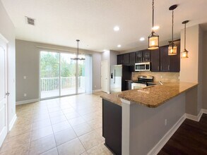 4455 Ellipse Dr in Jacksonville, FL - Building Photo - Building Photo