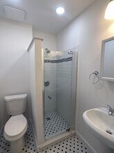 109 Charles St, Unit 5 in Boston, MA - Building Photo - Building Photo