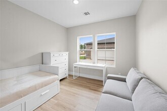 2610 Piemonte Avenue Cir in Spring, TX - Building Photo - Building Photo