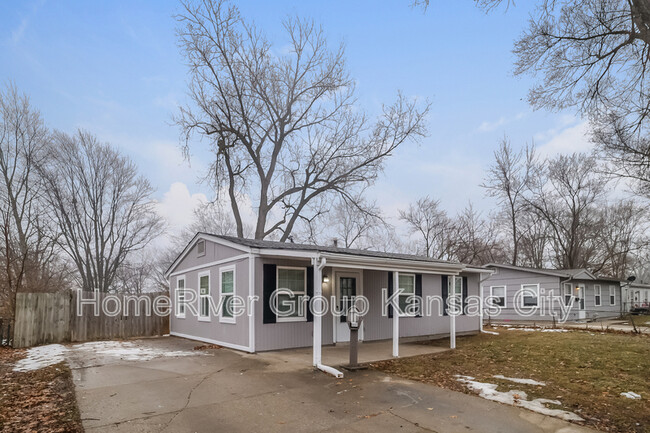 2513 S 48th Terrace in Kansas City, KS - Building Photo - Building Photo