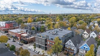 1020 Elmwood Ave in Buffalo, NY - Building Photo