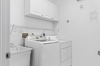 6677 Southport Dr in Boynton Beach, FL - Building Photo - Building Photo