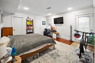 62 Gates St, Unit 1 in Boston, MA - Building Photo - Building Photo