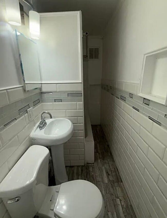 438-440-440 Norwich Ave in Norwich, CT - Building Photo - Building Photo
